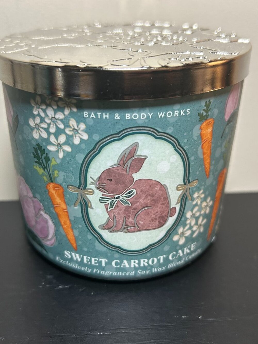 Bath & Body Works Sweet Carrot Cake 3-Wick Candle NEW